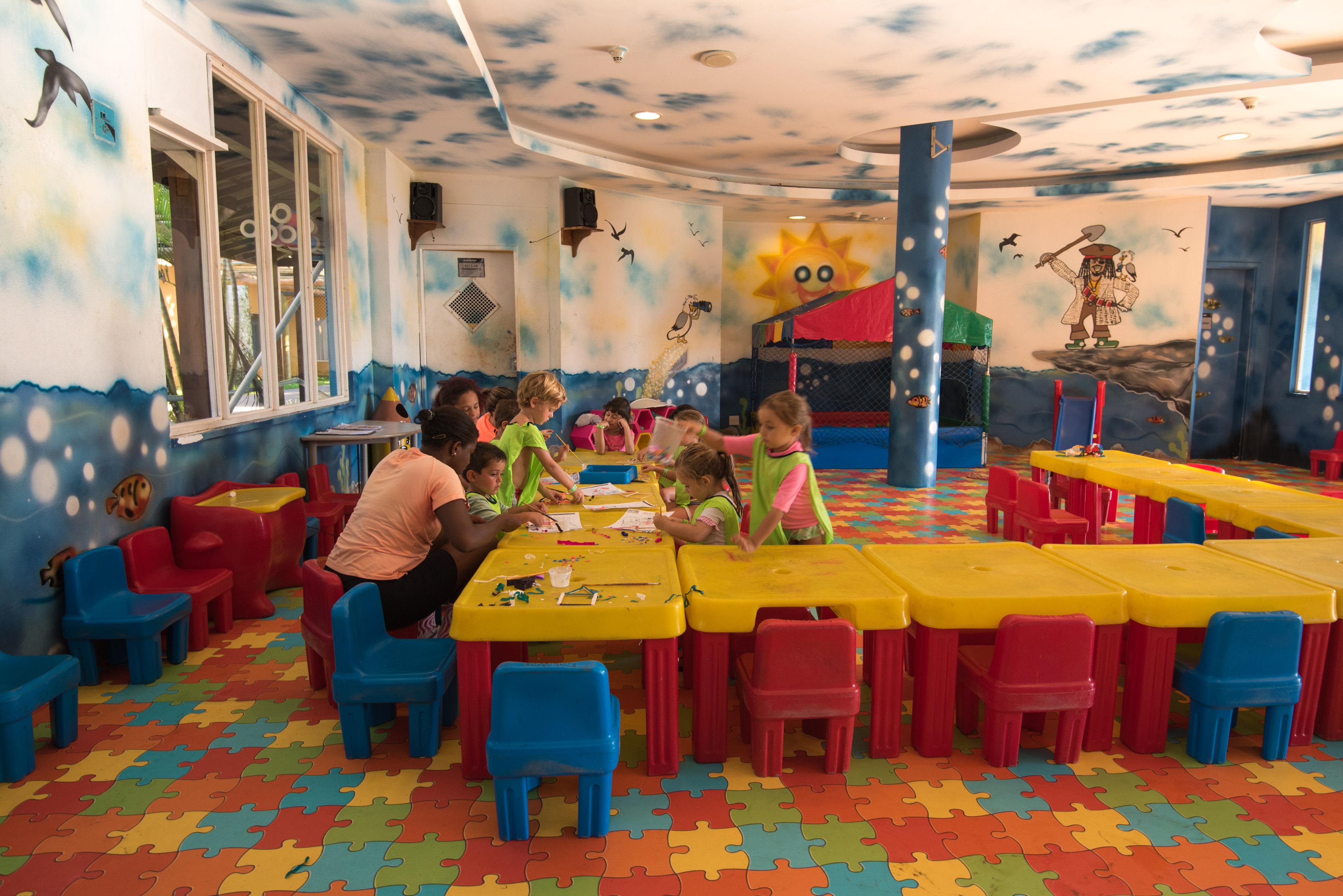 Vila Gale Eco Resort Angra Angra dos Reis Luaran gambar The children's club at the hotel